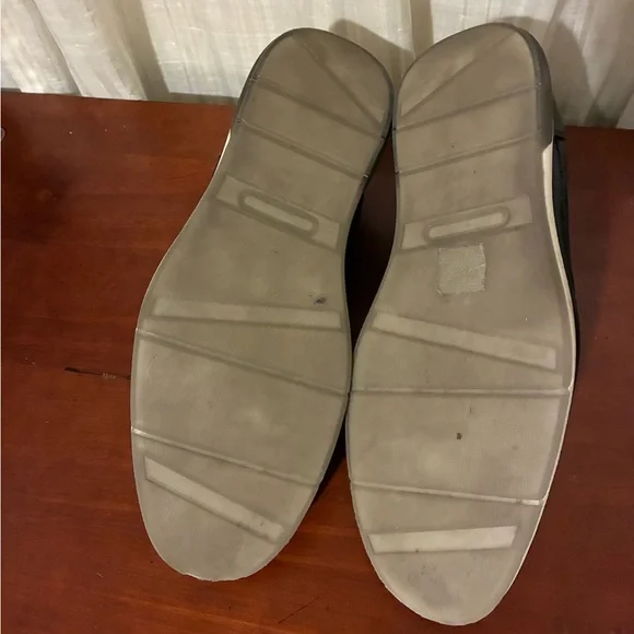 Men's Black Derby Shoes - Classic Lace-Up Oxfords - Picture 4 of 4